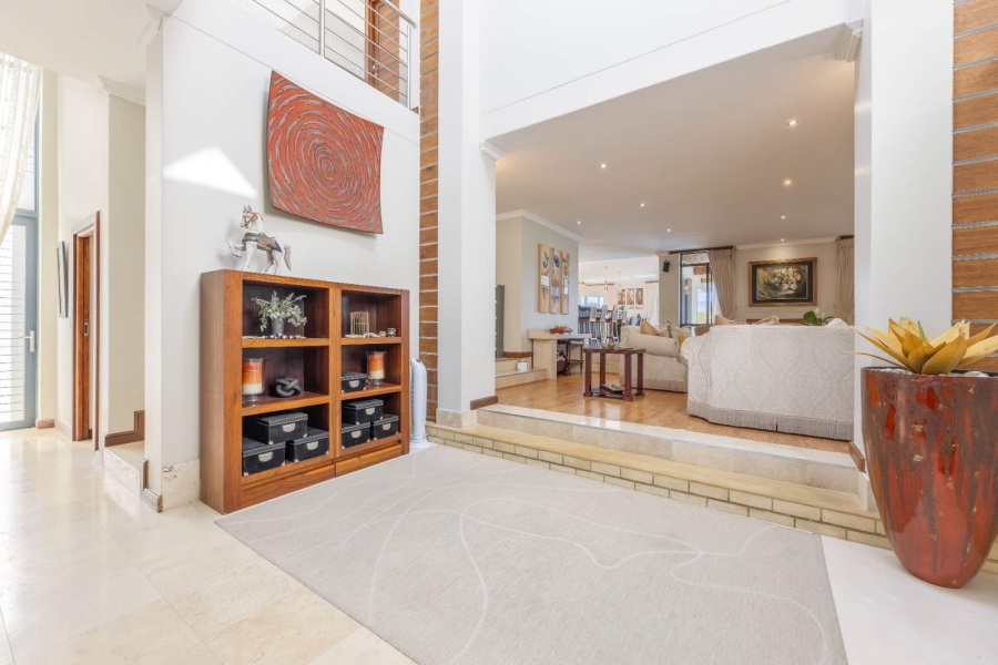 5 Bedroom Property for Sale in Oubaai Western Cape